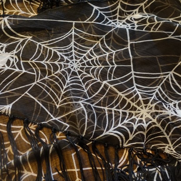 Willow Street Design Spiderweb Halloween Goth Waterfall Fringe Vest - Picture 6 of 6